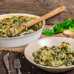Спанак с ориз на фурна